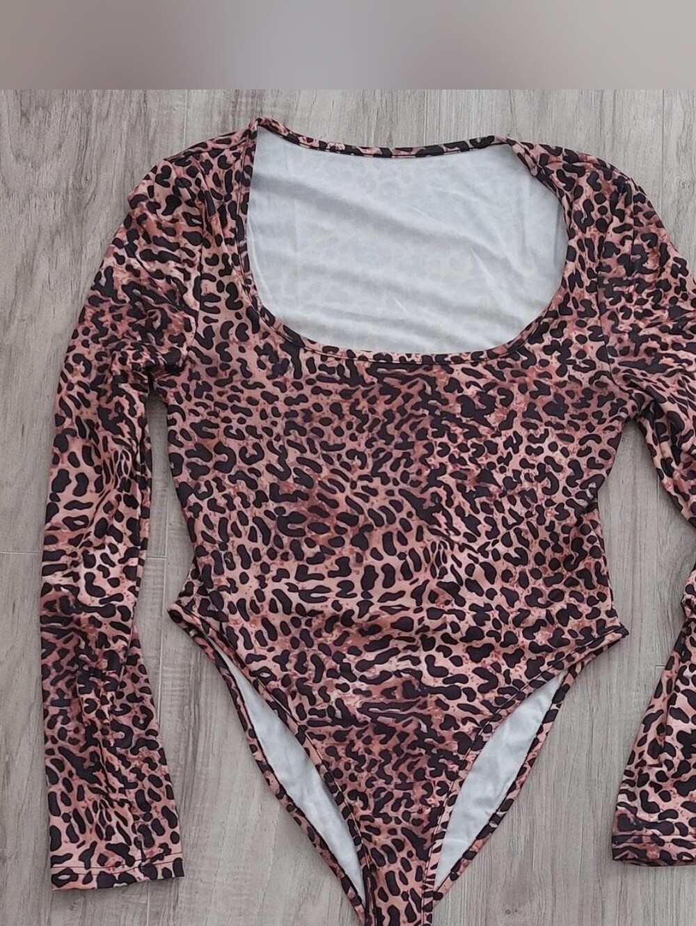 Leopard Print Long Sleeve Bodysuit